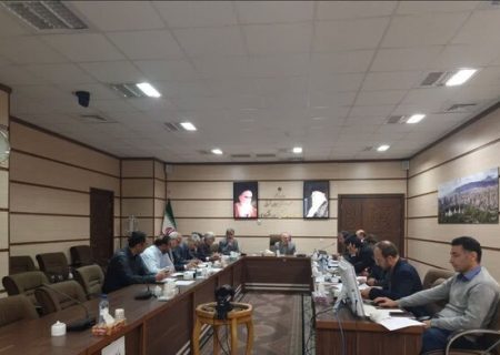 بررسی ۱۶ طرح در کمیسیون ماده ۱۱ قانون هوای پاک در استانداری آذربایجان شرقی