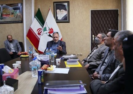 بنیاد شهید در اجرای قانون جامع ایثارگران تسلیم فشارها نمی شود