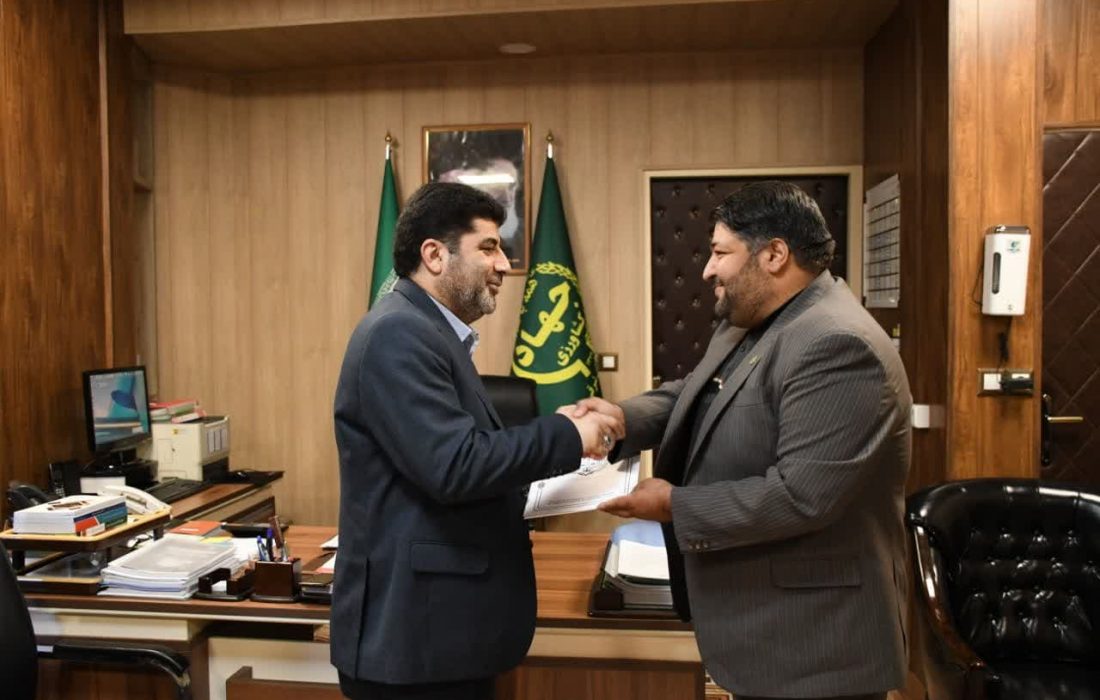 تجلیل رئیس مرکز وکلاء کارشناسان رسمی و مشاوران خانواده قوه قضائیه ازرئیس سازمان جهاد کشاورزی آذربایجان شرقی