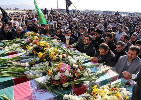 تشییع پیکر مطهر هشت گل پرپر شده دفاع مقدس در آذربایجان شرقی