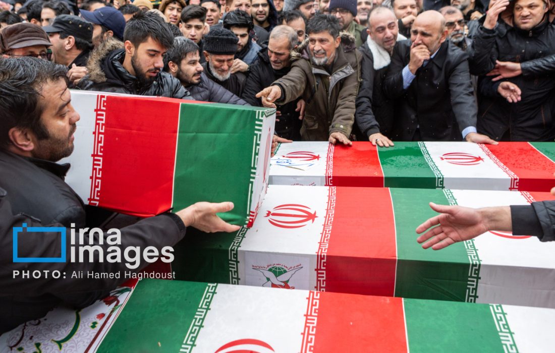تشییع پیکر ۱۳ بسیجی محله «قراملک» تبریز