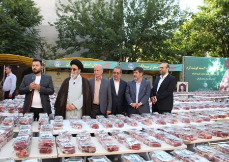 توزیع ۲هزار بسته گوشت گرم بین مددچویان در آذربایجان شرقی