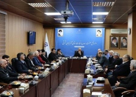 تولید و صنعت بدون بازرگانی و اصناف موفق نخواهند بود