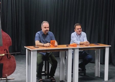 «کونترباس»؛ مونولوگی به زبان ترکی در تبریز به روی صحنه می رود