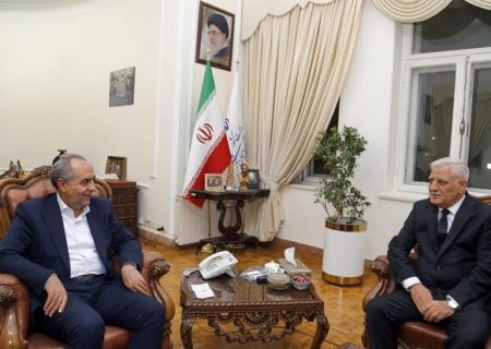 جمهوری آذربایجان مشکل بسته بودن مرزها را حل کند