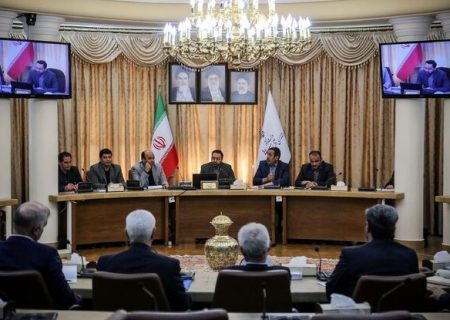 جهش تولید با محدودیت های ایجاد شده بر ای واحدهای تولیدی قابل دستیابی نیست/بنا داریم کار کنیم نه سخنرانی!