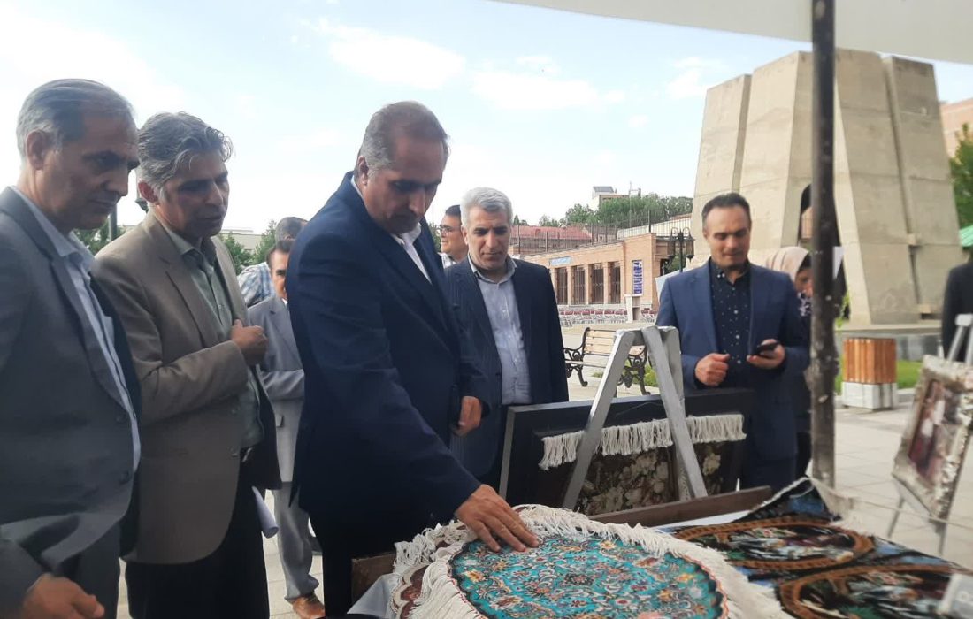 آغاز نمایشگاه “۱۰۰۰ میدان، ۱۰۰۰ بازار” برای عرضه محصولات مشاغل خانگی در مراغه