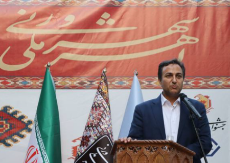 فعالیت بیش از ۲۷۰۰ هنرمند در حوزه ورنی‌بافی آذربایجان‌شرقی