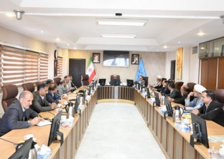 دانشگاه‌ها می‌توانند در داغ کردن تنور انتخابات و همچنین جریان‌سازی نقش مهمی ایفا کنند