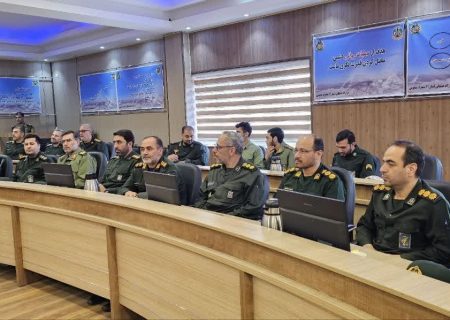 دیدار فرماندهان ارشد سپاه در استان با فرماندهان ارشد ارتش در آذربایجان شرقی