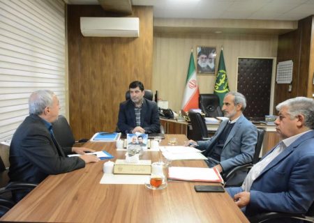 رئیس سازمان جهادکشاورزی استان آذربایجان شرقی به مشکلات ۱۳ نفر رسیدگی کرد