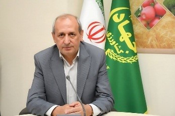 گلخانه‌ها راهبرد اصلی مدیریت بحران آب و نجات کشاورزی استان هستند