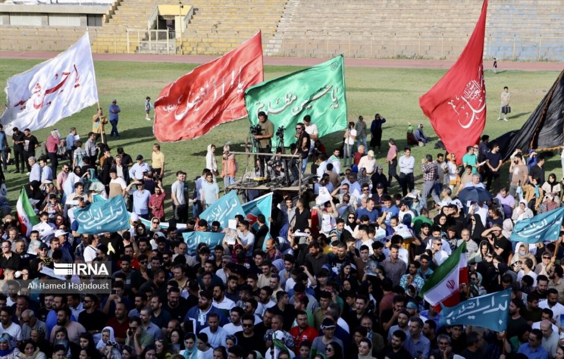 تبریزی ها آئین شکرگزاری برای رئیس جمهور منتخب برگزار کردند