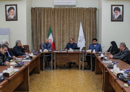 تهیه بانک اطلاعاتی سالمندان در آذربایجان شرقی ضروری است