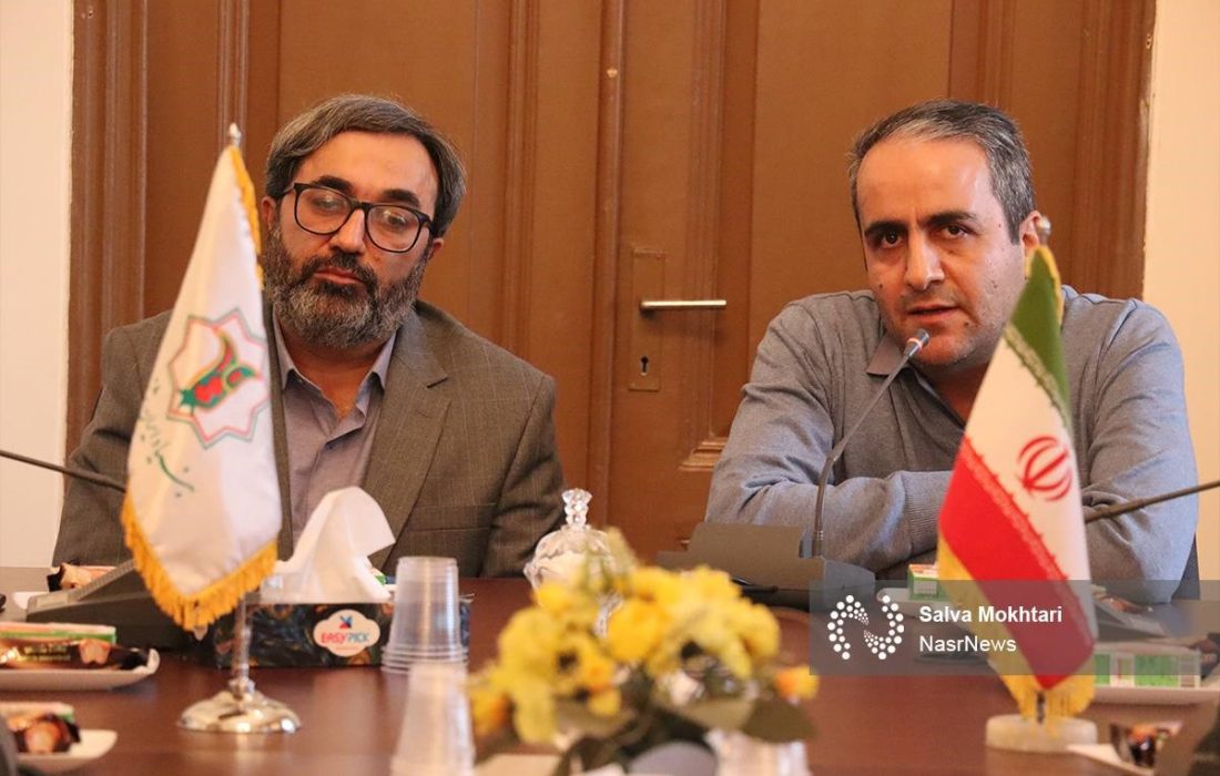 نشست زبان مادری برای اولین بار در بنیاد ایران شناسی آذربایجان شرقی