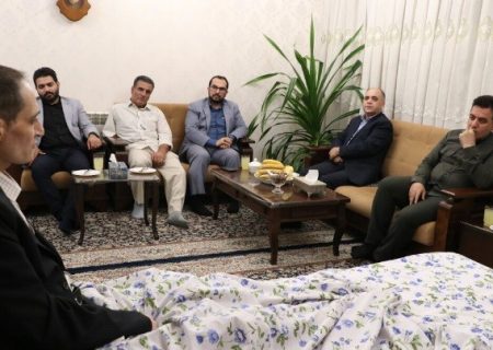 عیادت شهردار تبریز از پیشکسوت خبر و رسانه