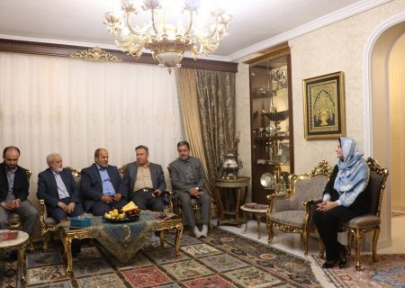 بانوان نقش خود را در مرجعیت علمی کشور ایفا کرده‌اند