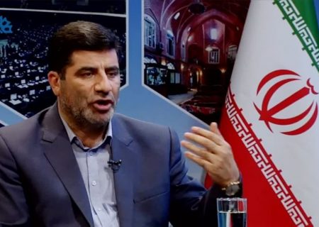 کاهش ۵۰ درصدی سطح کشت گوجه فرنگی در فضای آزاد در آذربایجان شرقی