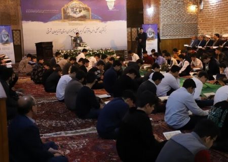 برگزاری بزرگترین محفل انس با قرآن کریم دانش آموزی استان آذربایجان شرقی