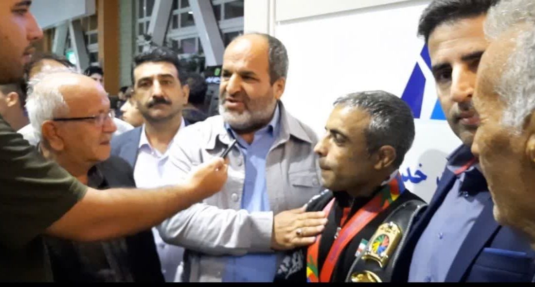 مشکل مسکن قهرمان ناشنوای استان حل می شود
