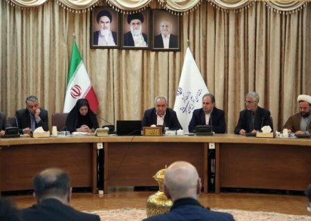 مستند سازی مظلومیت شهدای دانش‌آموز ضروری است