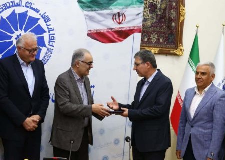 مدیرکل جدید صنعت، معدن و تجارت آذربایجان شرقی معرفی  شد