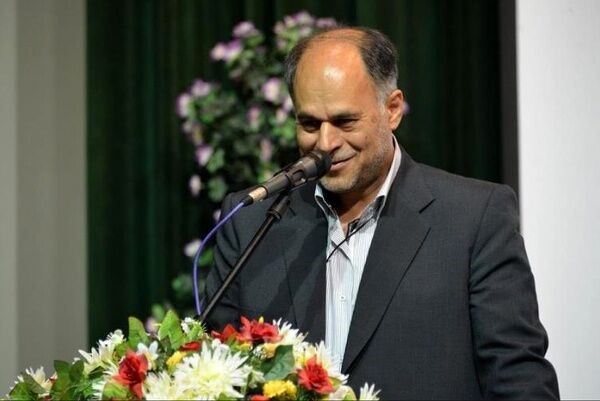 هیچ طلابی نباید بدون مهارت وارد جامعه شود