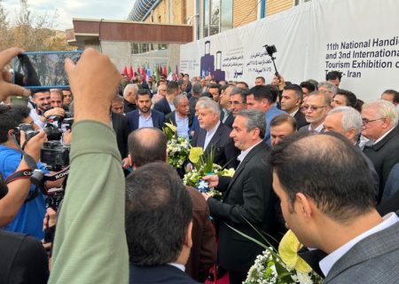 مدیران میراث فرهنگی آذربایجان شرقی خود نیاز به مرمت اساسی دارند!/خبرنگاران تبریز بازهم مظلوم واقع شدند!