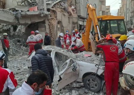 نجات ۲۰ نفر از زیر آوار توسط هلال احمر آذربایجان شرقی / ۱۷۸ ماموریت امداد و نجات