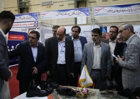 نمایشگاه معرفی فرصت­های شغلی در دانشگاه آزاد تبریز برپا شد