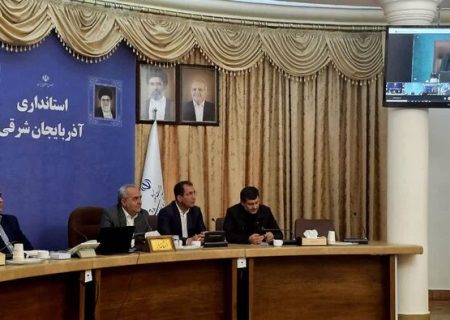 دولت  برای بازسازی فرودگاه، جاده‌ها، واحدهای صنعتی و مسکونی آذربایجان شرقی کمک کند