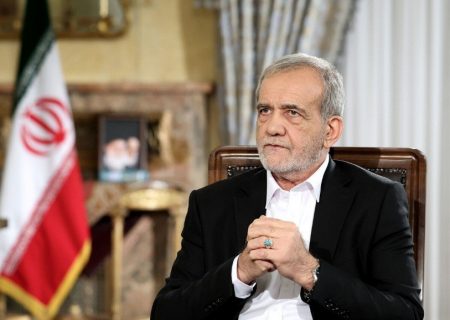 قوانین مانع سرمایه گذاری را از سرراه سرمایه گذاران برمی داریم/ایرانیان خارج از کشور را تشویق به بازگشت و سرمایه گذاری در ایران می کنیم