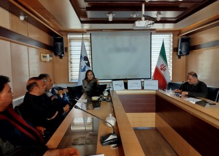 برگزاری کارگاه آموزشی کنترل بهداشتی و زیست محیطی محل های دفع پسماندها