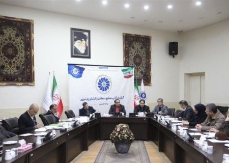 کاهش صف انتظار خودروهای باری در مرز جمهوری آذربایجان با راه اندازی پایانه کلاله