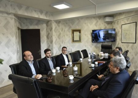 کتابخانه های عمومی به پاتوق هایی برای همه اقشار جامعه تبدیل شده است
