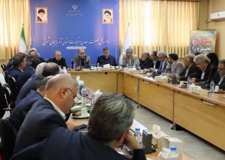 سخت گیری های زیاد در گمرکات استان، صادرکنندگان را به جای دیگری می برد