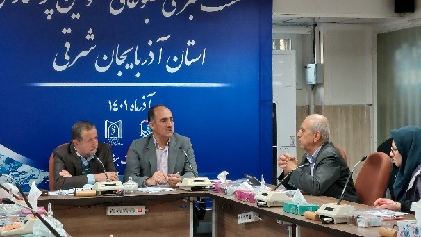 کمبود نیروی پرستاری در آذربایجان شرقی، یک تهدید امنیتی و سلامتی است/آذربایجان شرقی نیازمند جذب ۸۰۰ پرستار است