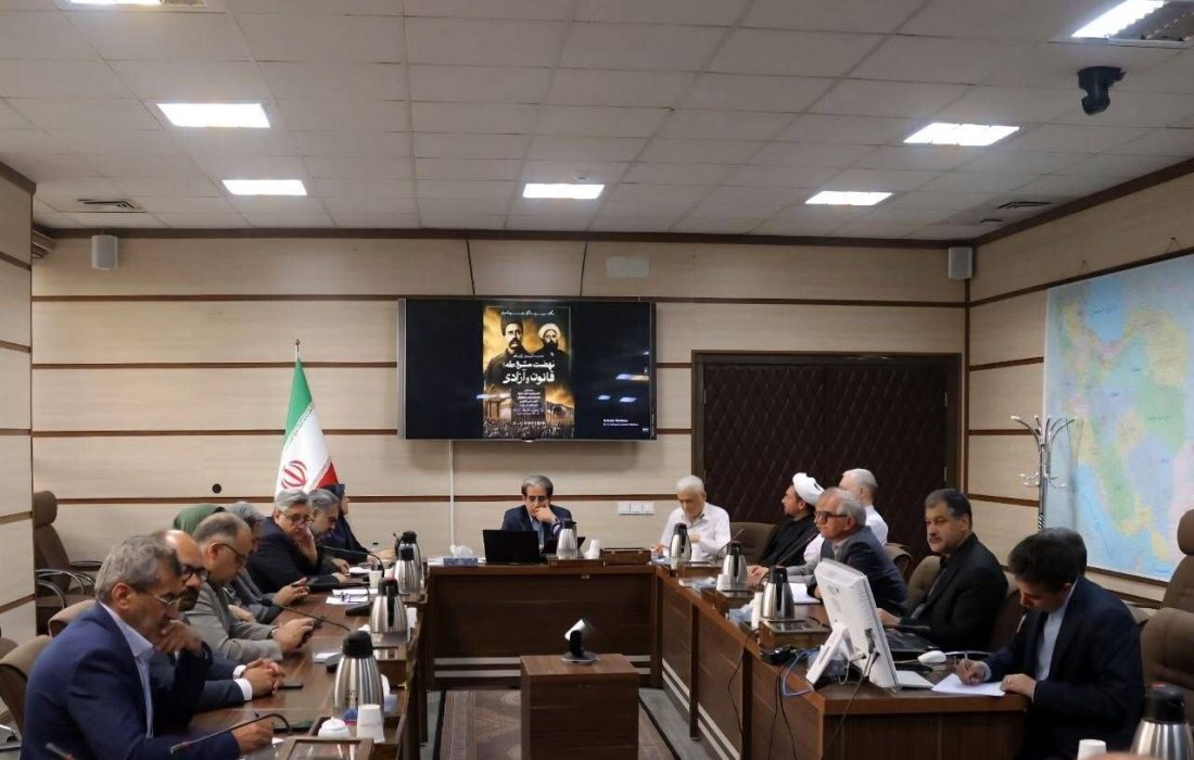 آیین گرامیداشت نهضت مشروطه باید در شأن جایگاه تاریخی این رویداد برگزار شود