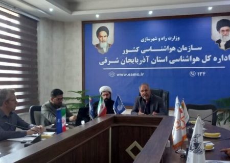  گلباران مزار سه شهید مقاومت در استان آذربایجان شرقی کنار رود ارس