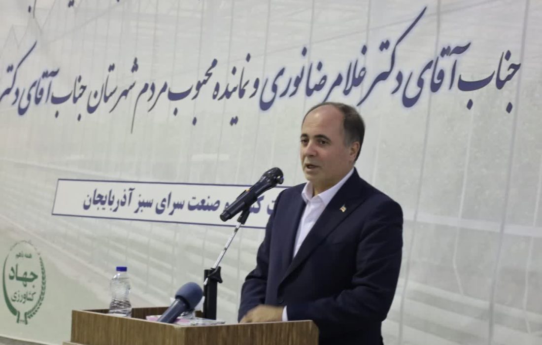 گلخانه‌ها راه نجات کشاورزی در بحران آب هستند