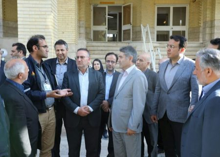 بازدید ناظر گمرکات استان آذربایجان شرقی از طرح های دانش بنیان جدید