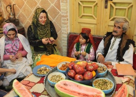 فرصتی طلایی برای صله رحم در طولانی ترین شب سال /یلدا ؛ جشن پیوندهای خانوادگی