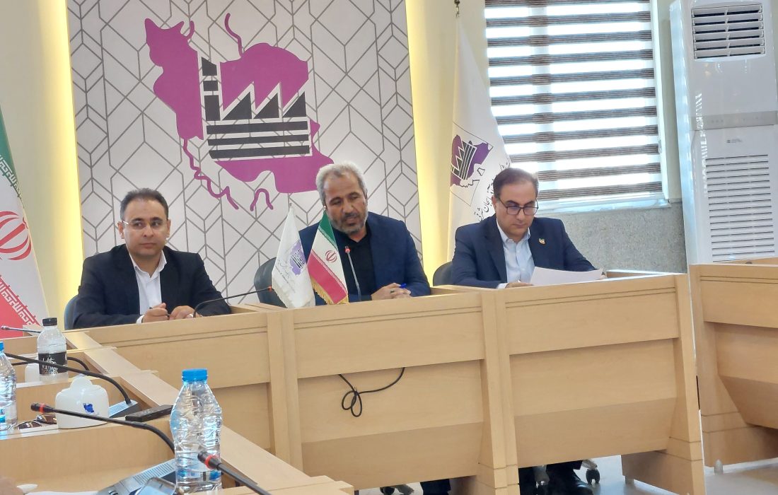 وجود ۴۱۶۱ واحد صنعتی فعال در آذربایجان‌شرقی/زمین‌هایی که خاک می‌خوردند، به سرمایه‌گذاران جدید واگذار می شود